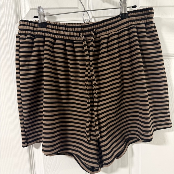 Pink Lily Pants - Pink Lily Black and Tan Striped Shorts